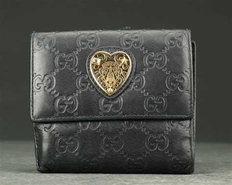 gucci pung